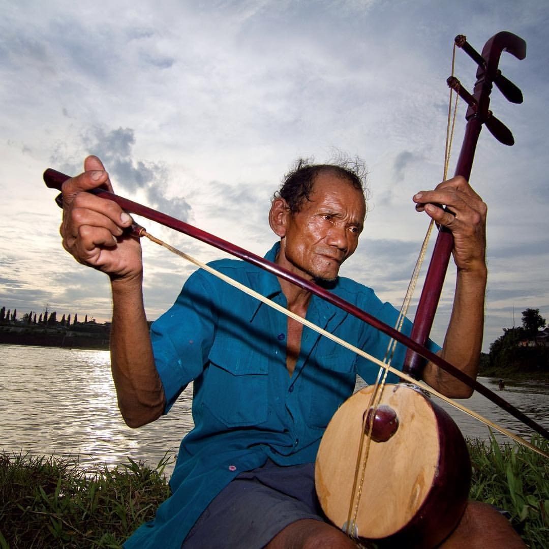 Tehyan: Instrumen Gesek Khas Betawi